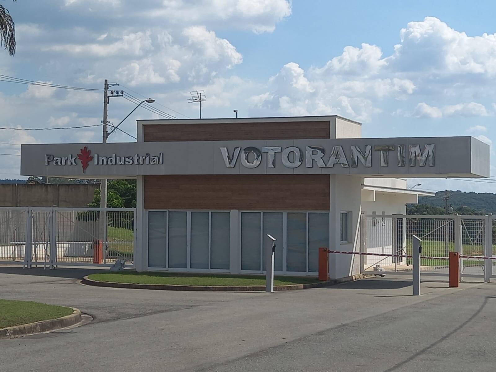 #461 - Terreno em condomínio para Venda em Votorantim - SP